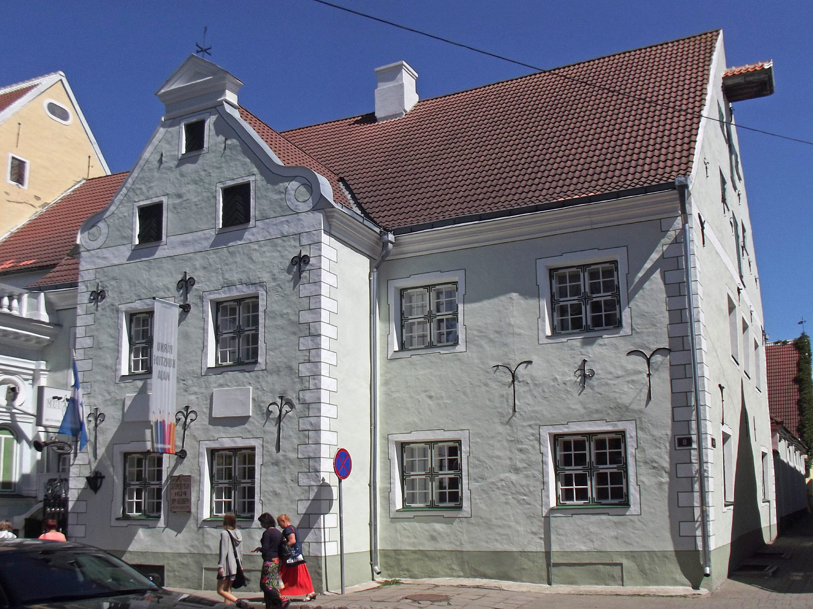 Pärnu (Пярну, Pernau)